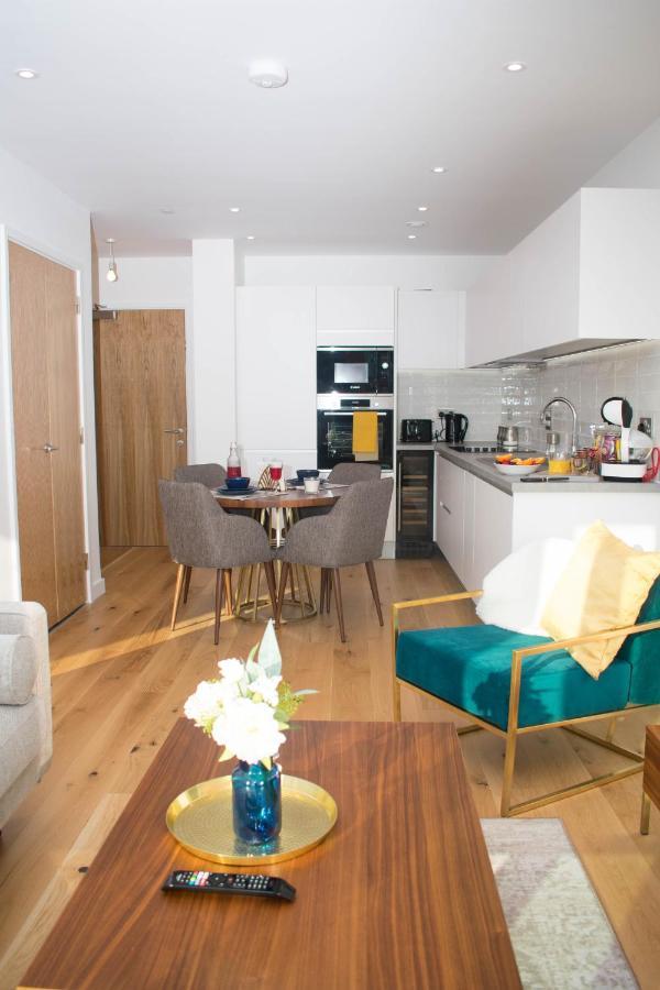 Exoticstay Apartments - Ultra Luxe Top Floor Suite - City Centre Apartment With Cube View - Smart 4K Tv With Ultrafast Wifi & Netflix Birmingham Exterior foto