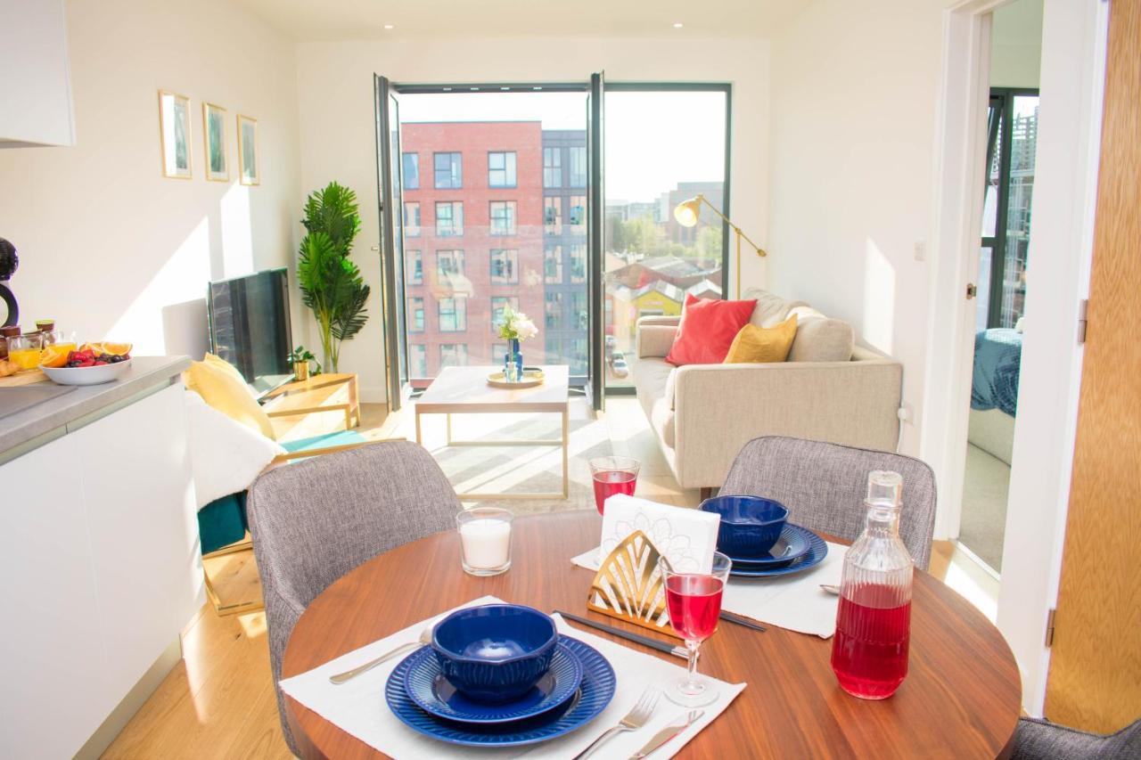 Exoticstay Apartments - Ultra Luxe Top Floor Suite - City Centre Apartment With Cube View - Smart 4K Tv With Ultrafast Wifi & Netflix Birmingham Exterior foto