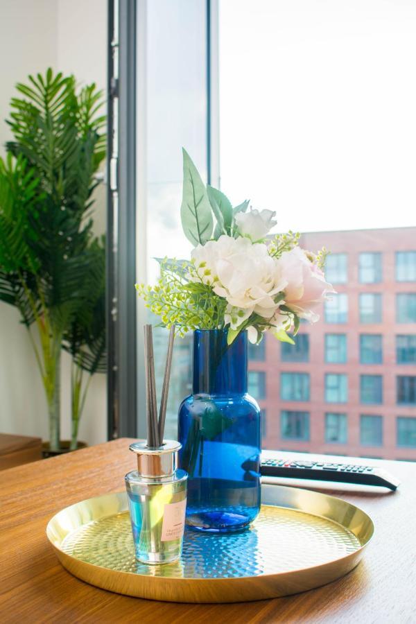 Exoticstay Apartments - Ultra Luxe Top Floor Suite - City Centre Apartment With Cube View - Smart 4K Tv With Ultrafast Wifi & Netflix Birmingham Exterior foto